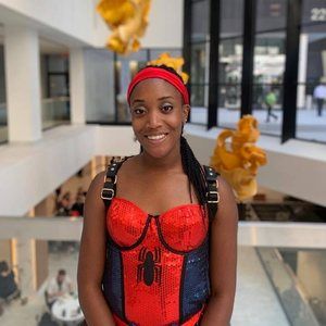 Meet your Posher, Alex